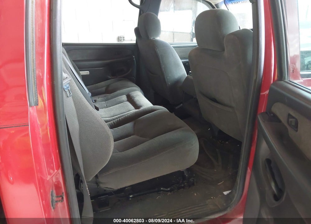 2003 CHEVROLET SILVERADO 2500HD LS VIN: 1GCHK23U13F101072