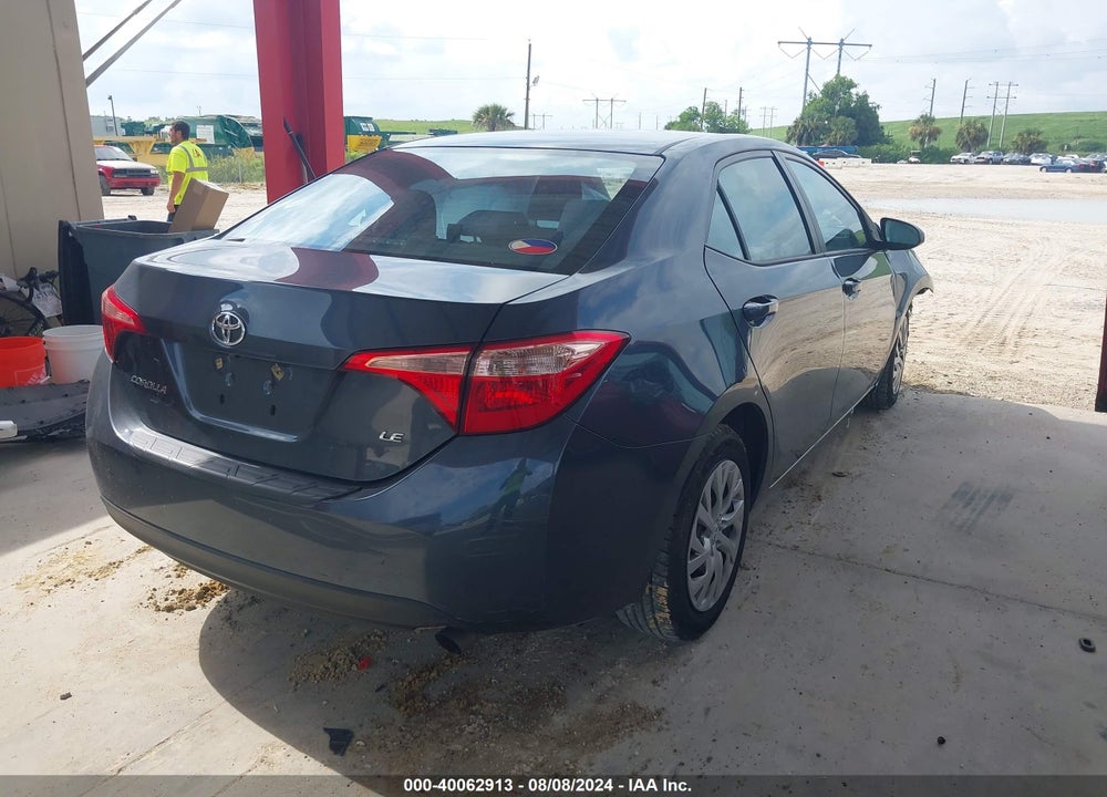 2019 TOYOTA COROLLA LE VIN: 2T1BURHE6KC228708