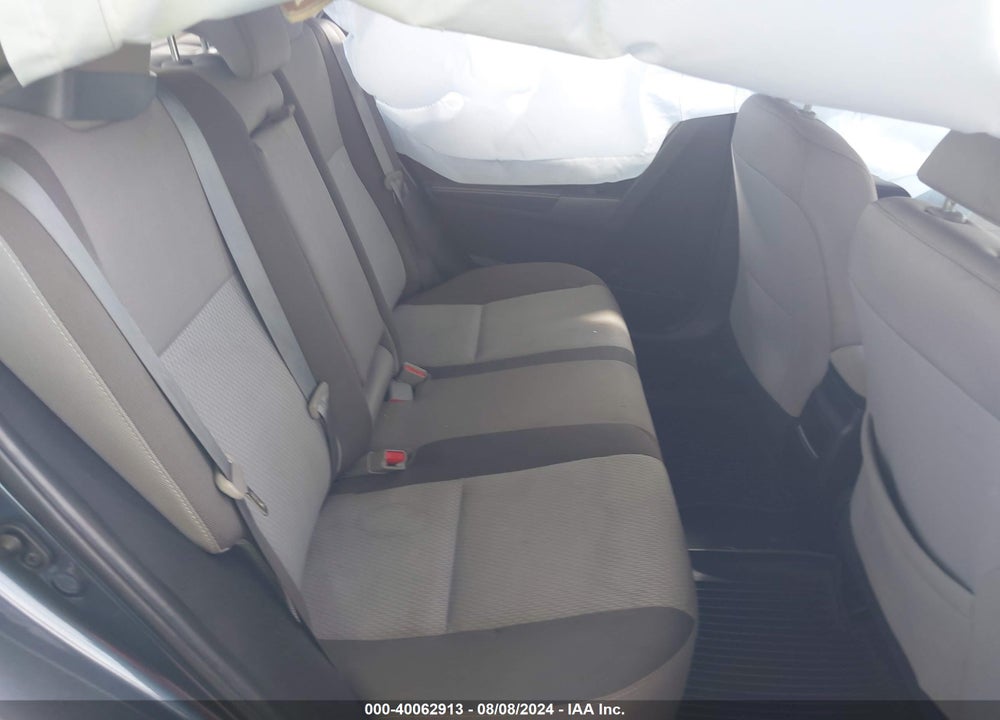 2019 TOYOTA COROLLA LE VIN: 2T1BURHE6KC228708