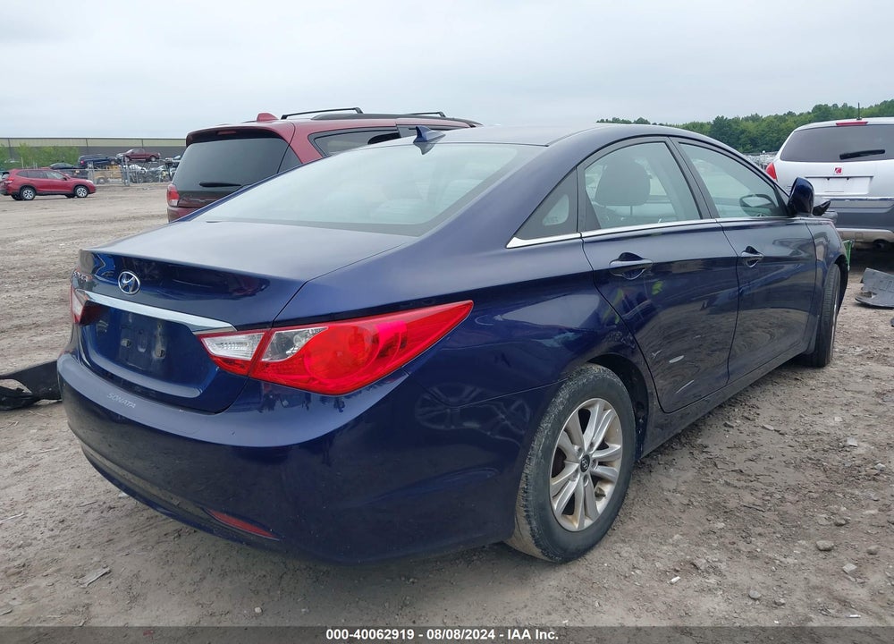 2013 HYUNDAI SONATA GLS VIN: 5NPEB4AC2DH798204