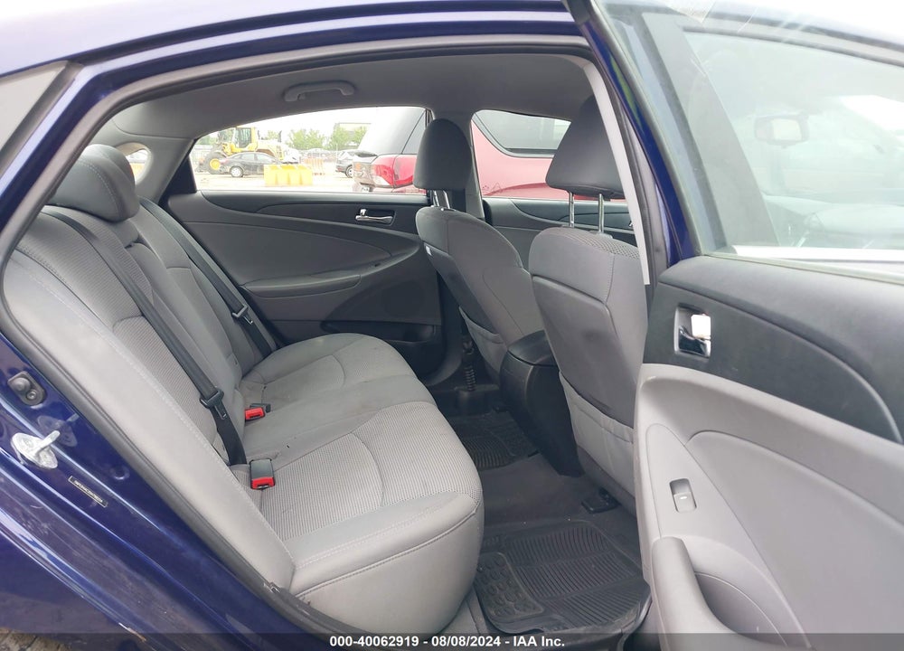 2013 HYUNDAI SONATA GLS VIN: 5NPEB4AC2DH798204