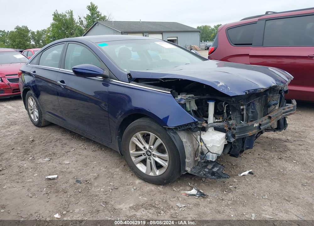 2013 HYUNDAI SONATA GLS VIN: 5NPEB4AC2DH798204