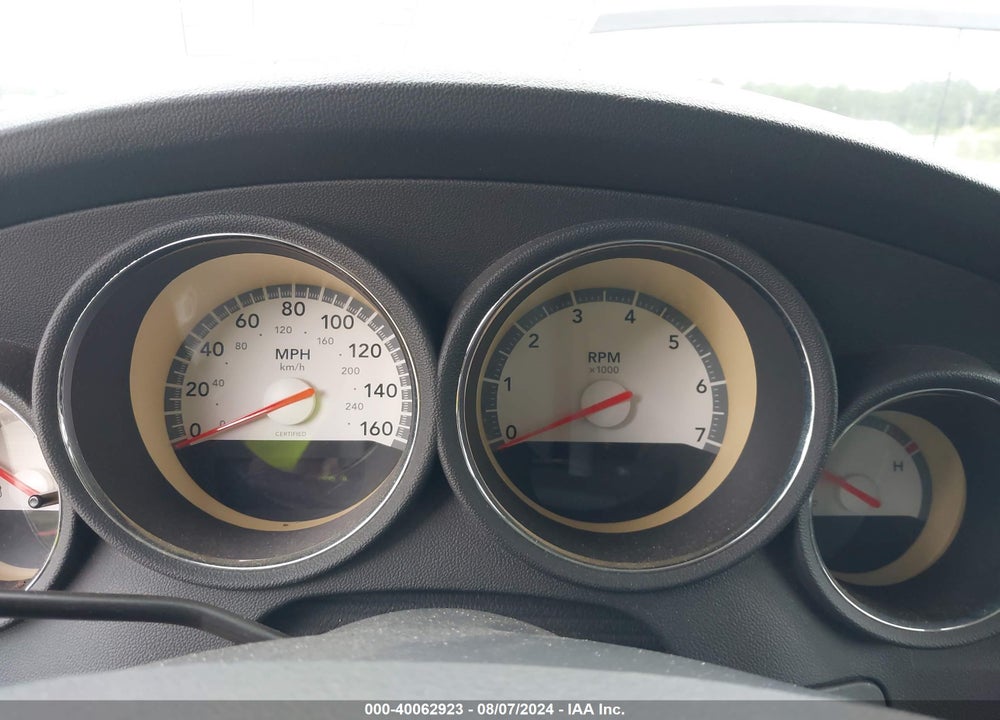 2009 DODGE CHARGER VIN: 2B3KA43T99H548561