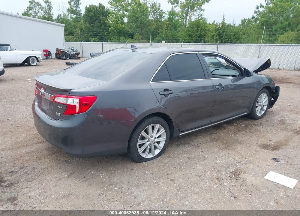 2014 TOYOTA CAMRY HYBRID XLE VIN: 4T1BD1FK2EU105064