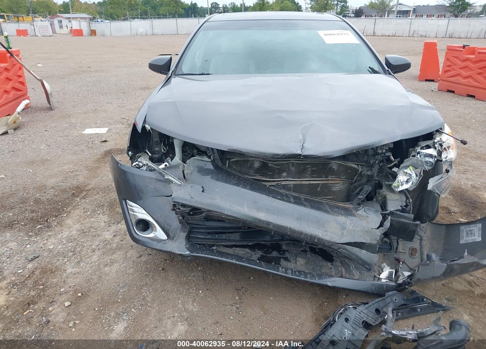 2014 TOYOTA CAMRY HYBRID XLE VIN: 4T1BD1FK2EU105064