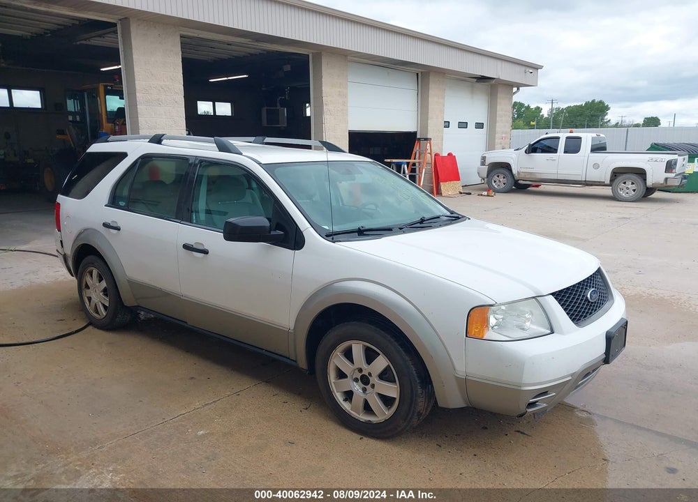 2005 FORD FREESTYLE SE VIN: 1FMZK01175GA40188