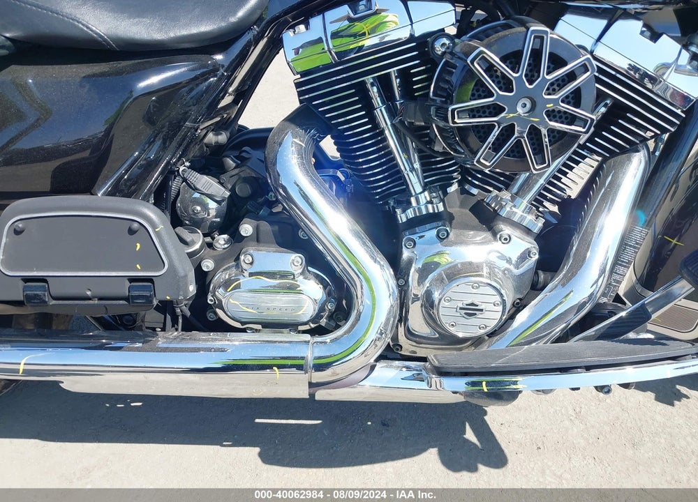 2012 HARLEY-DAVIDSON FLHTC ELECTRA GLIDE CLASSIC VIN: 1HD1FFM33CB601839