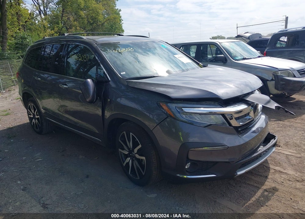 2021 HONDA PILOT AWD TOURING 7 PASSENGER VIN: 5FNYF6H68MB017777