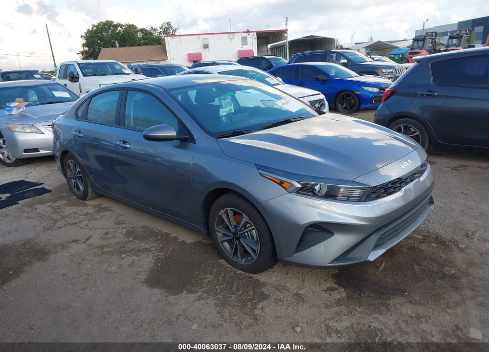 2024 KIA FORTE LXS VIN: 3KPF24AD2RE774378