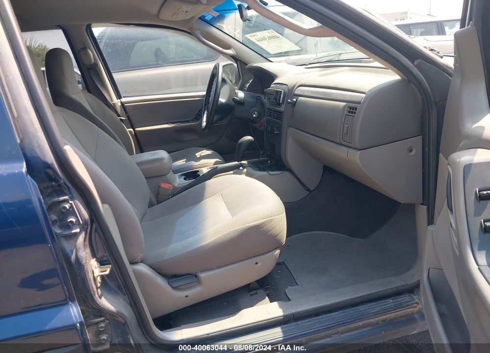 2003 JEEP GRAND CHEROKEE VIN: 1J4GW48S03C575562