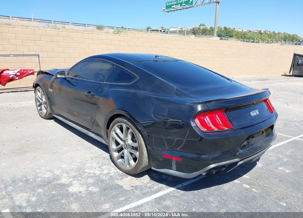 2018 FORD MUSTANG GT PREMIUM VIN: 1FA6P8CF9J5104873