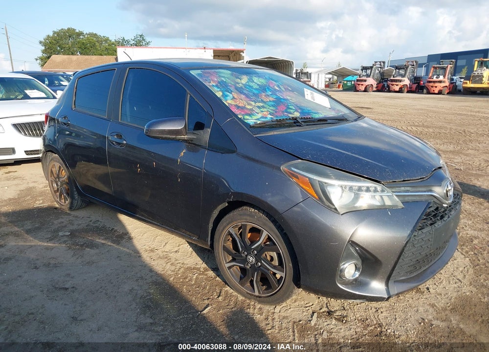 2015 TOYOTA YARIS SE VIN: VNKKTUD38FA023953