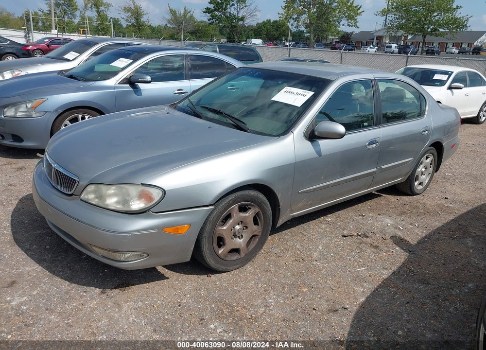 2000 INFINITI I30 LUXURY/TOURING VIN: JNKCA31A8YT212009