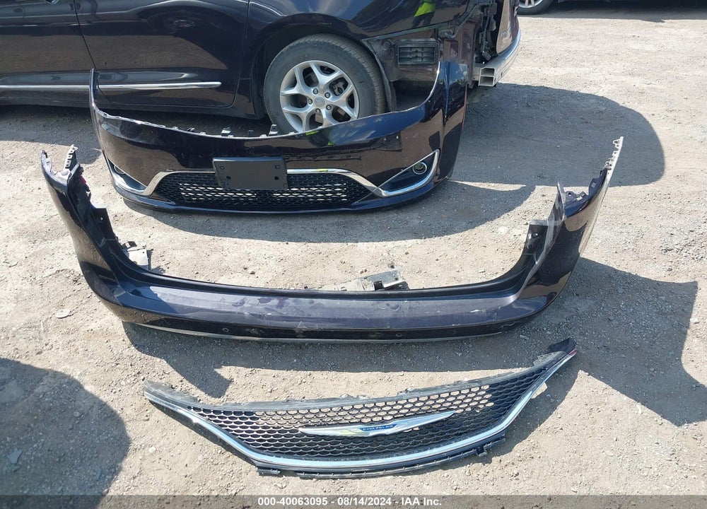 2017 CHRYSLER PACIFICA TOURING L PLUS VIN: 2C4RC1EG5HR653502