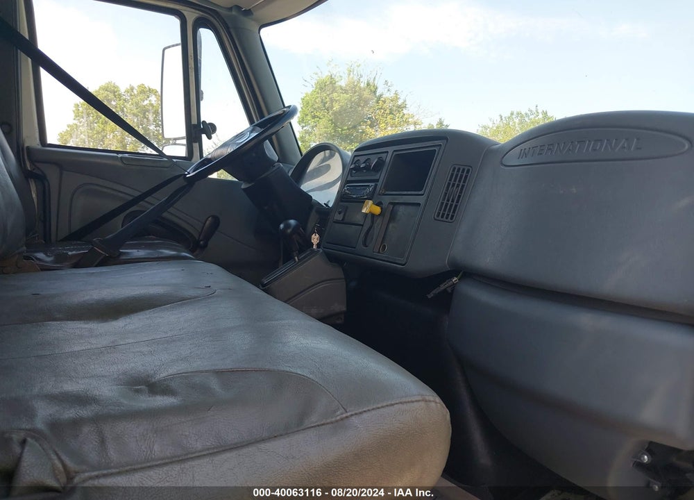 2003 INTERNATIONAL 4000 4300 VIN: 1HTMMAAL13H582025