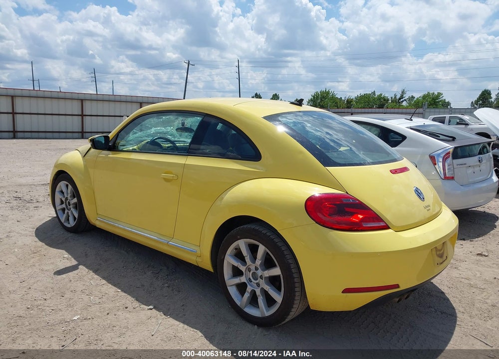 2012 VOLKSWAGEN BEETLE 2.5L VIN: 3VWJP7AT4CM666391