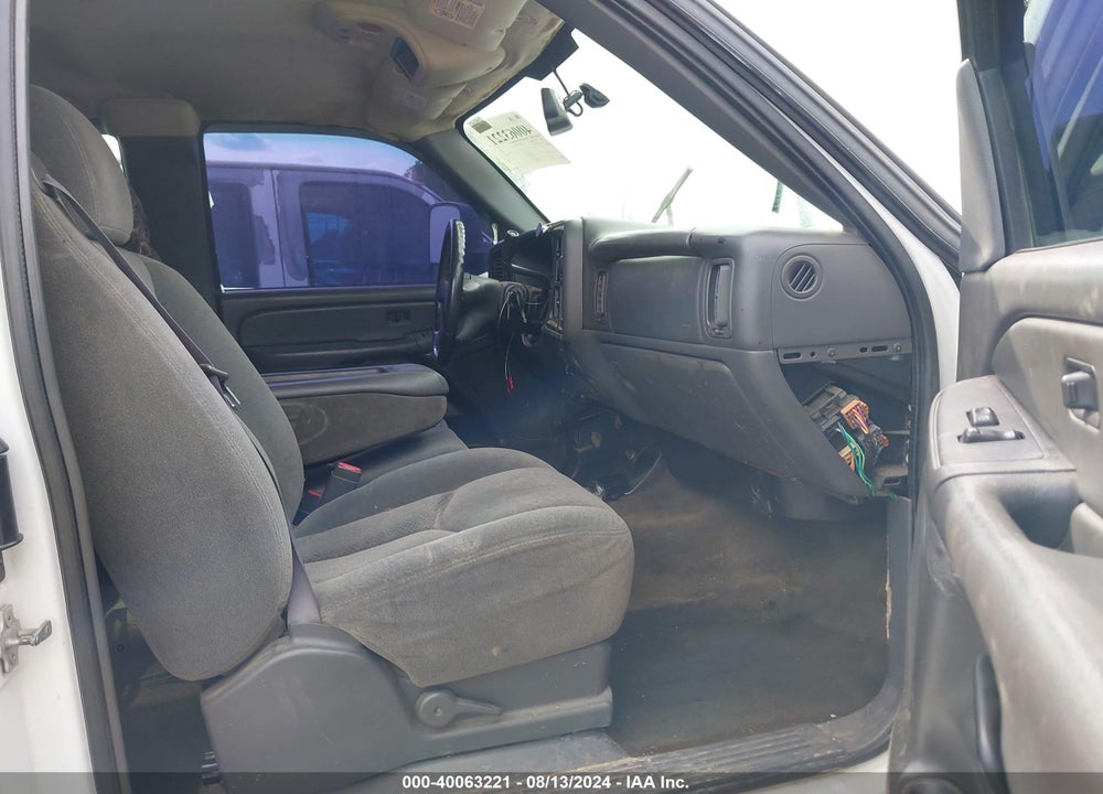 2004 CHEVROLET SILVERADO 2500HD LS VIN: 1GCHK29244E296601