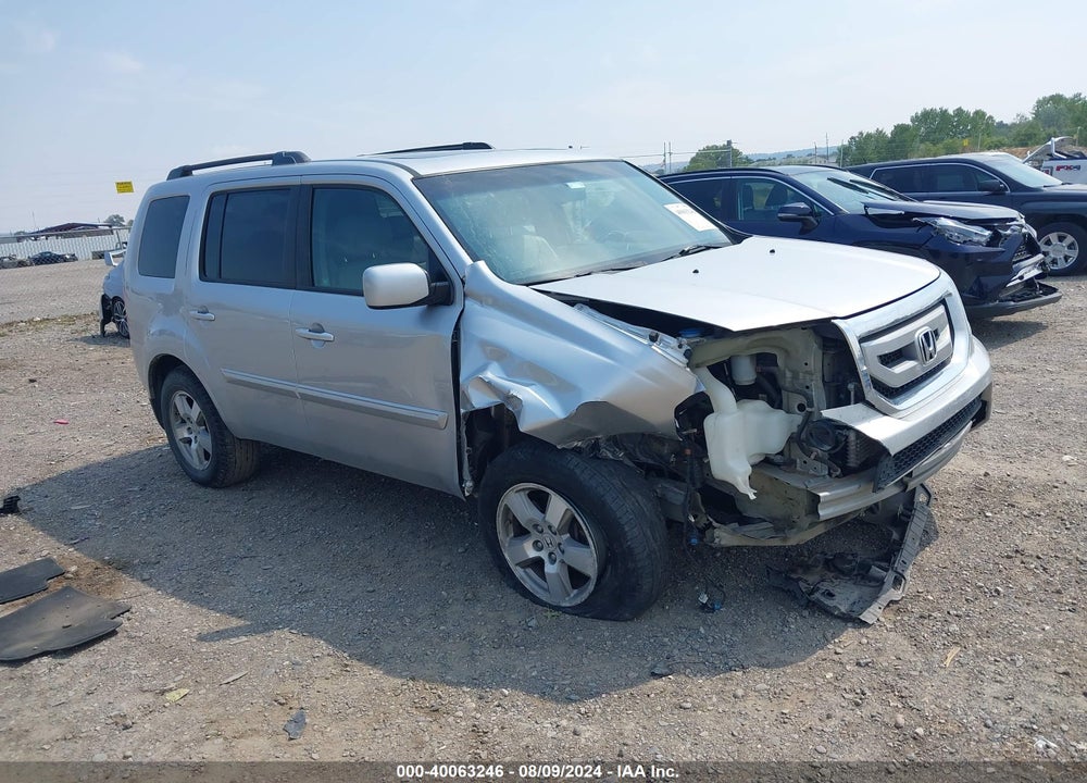 2011 HONDA PILOT EX-L VIN: 5FNYF4H62BB056401
