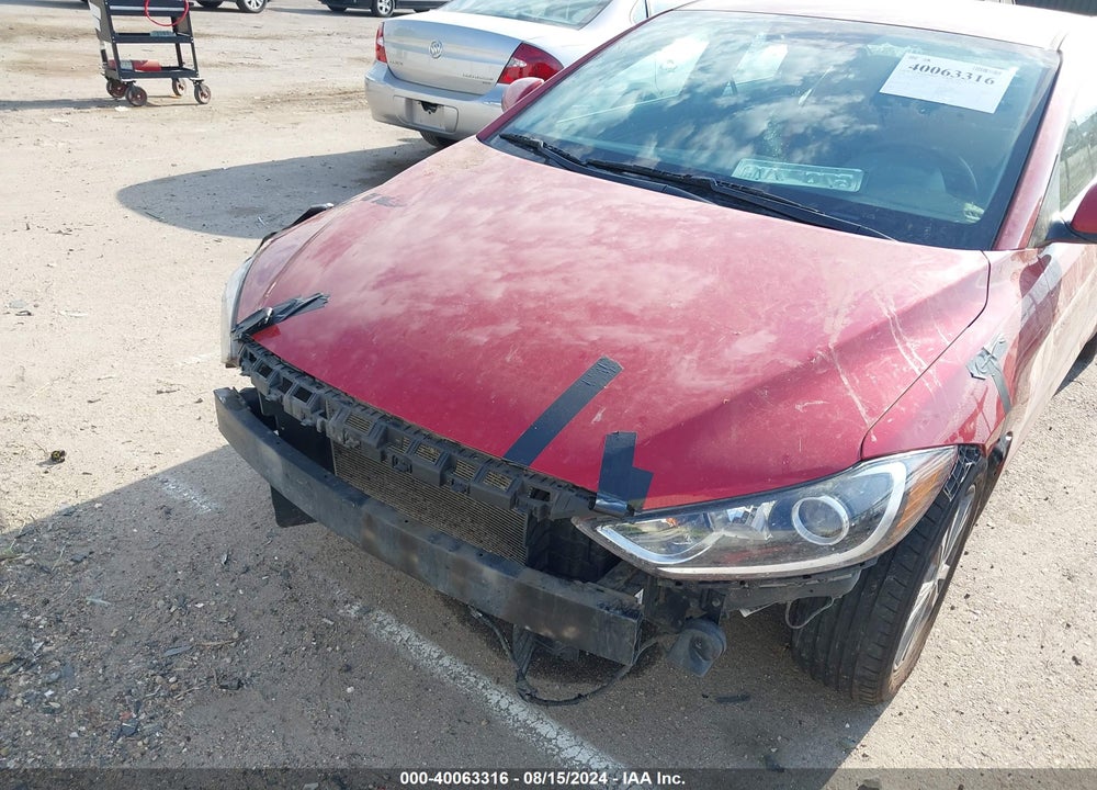 2018 HYUNDAI ELANTRA SEL VIN: 5NPD84LFXJH331187