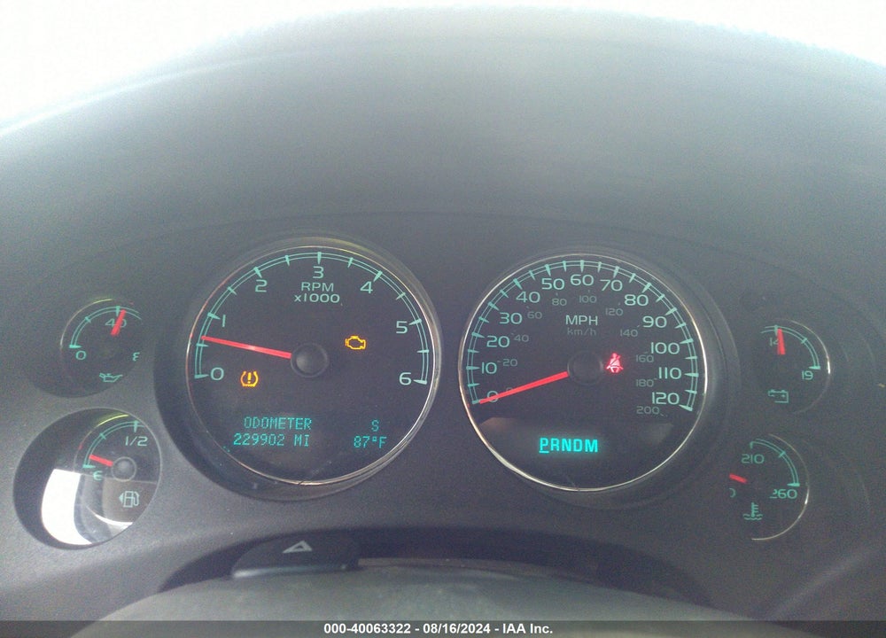 2010 GMC YUKON XL 1500 SLT VIN: 1GKUKKE30AR167356