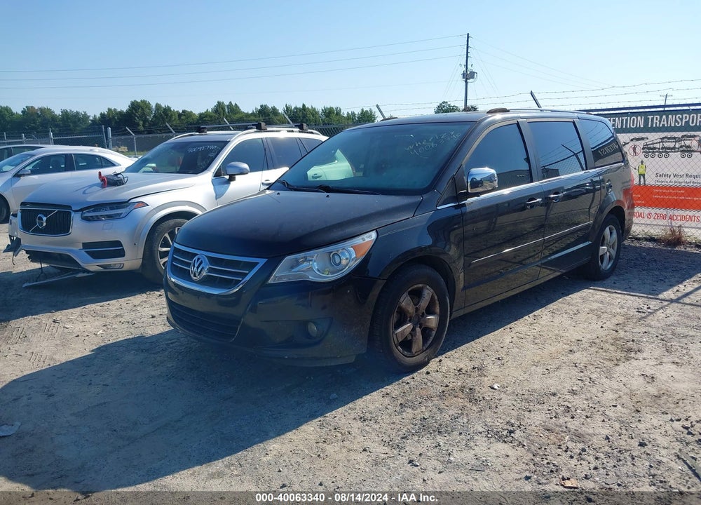 2009 VOLKSWAGEN ROUTAN SEL PREMIUM VIN: 2V8HW64X59R584141