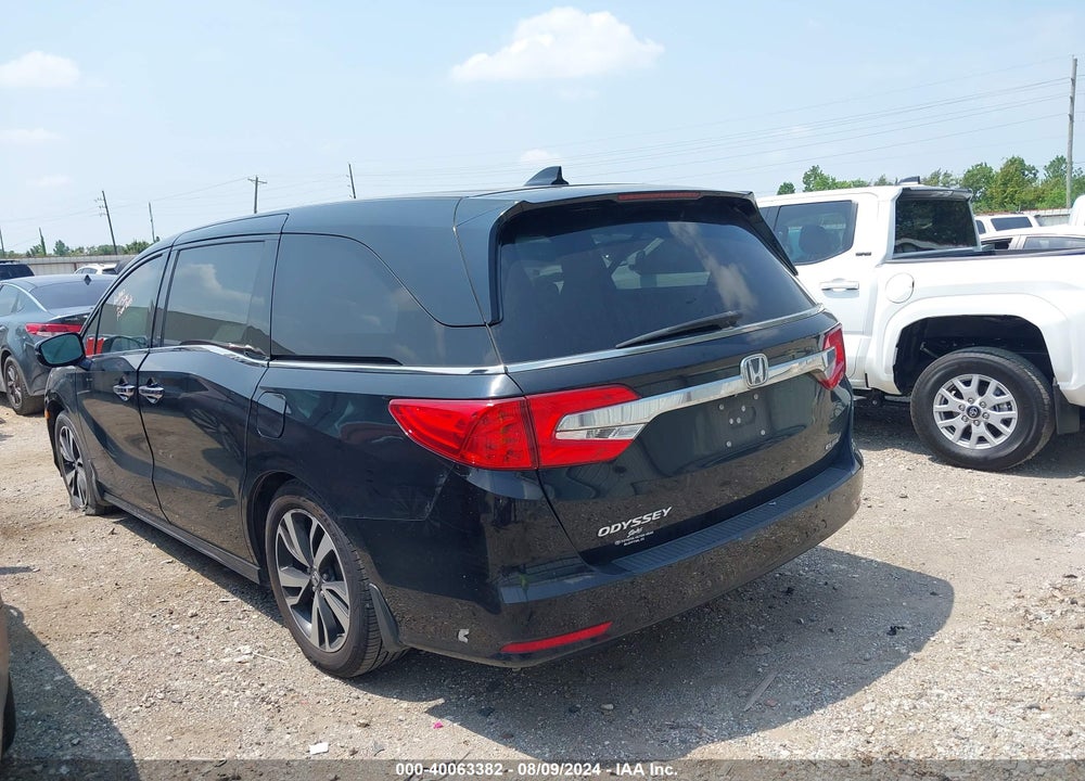 2018 HONDA ODYSSEY ELITE VIN: 5FNRL6H96JB017442