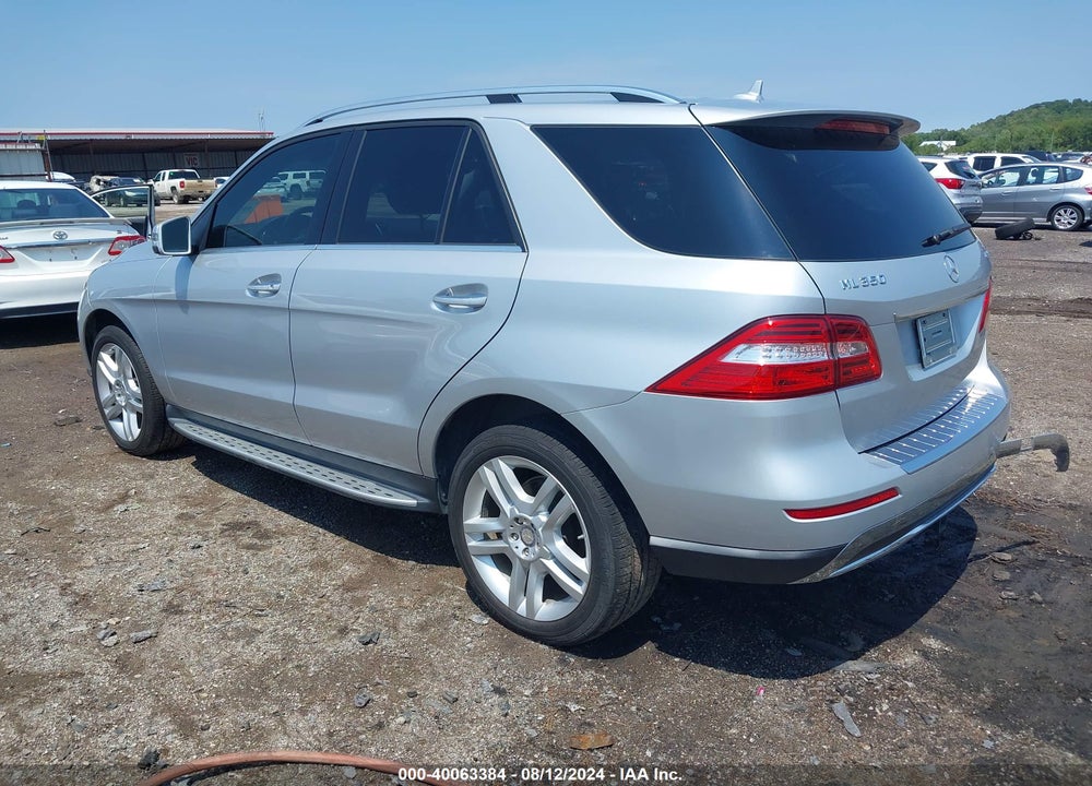 2014 MERCEDES-BENZ ML 350 4MATIC VIN: 4JGDA5HB8EA325669