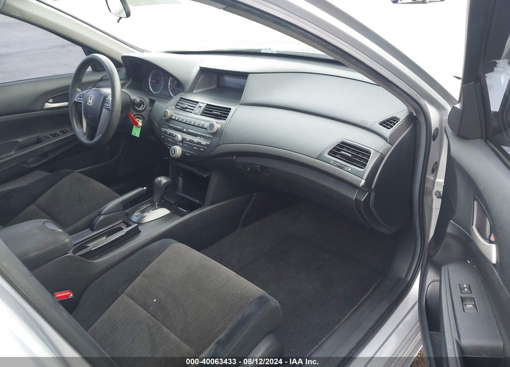 2008 HONDA ACCORD 2.4 LX-P VIN: 1HGCP26498A019541