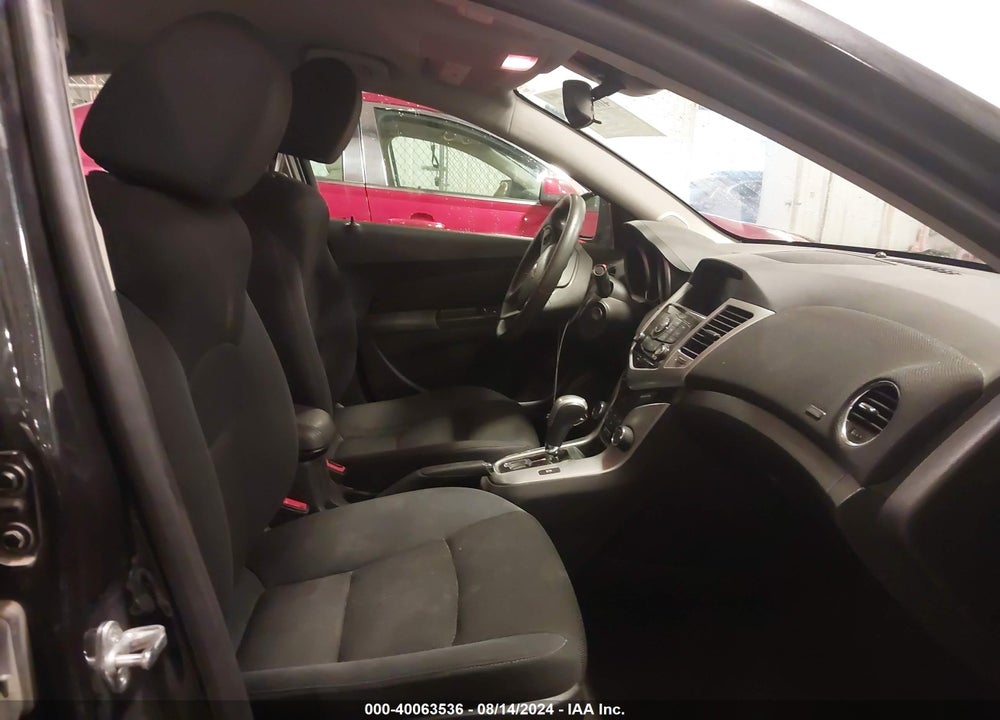 2016 CHEVROLET CRUZE LIMITED 1LT AUTO VIN: 1G1PE5SB0G7200575