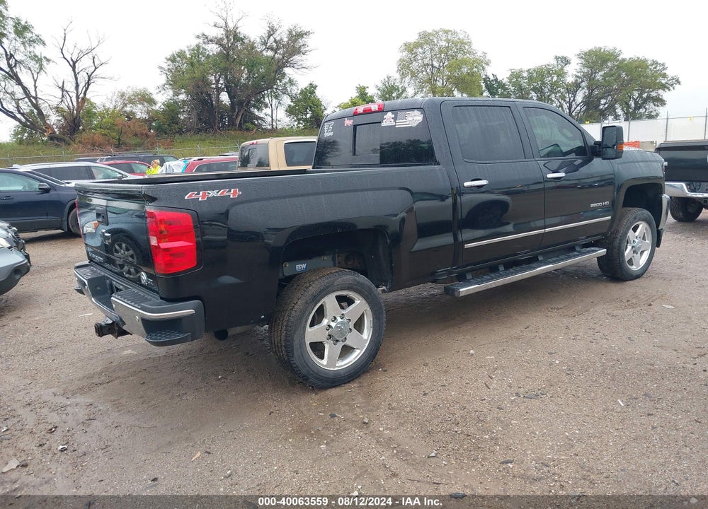 2015 CHEVROLET SILVERADO 2500HD LTZ VIN: 1GC1KWE88FF135152