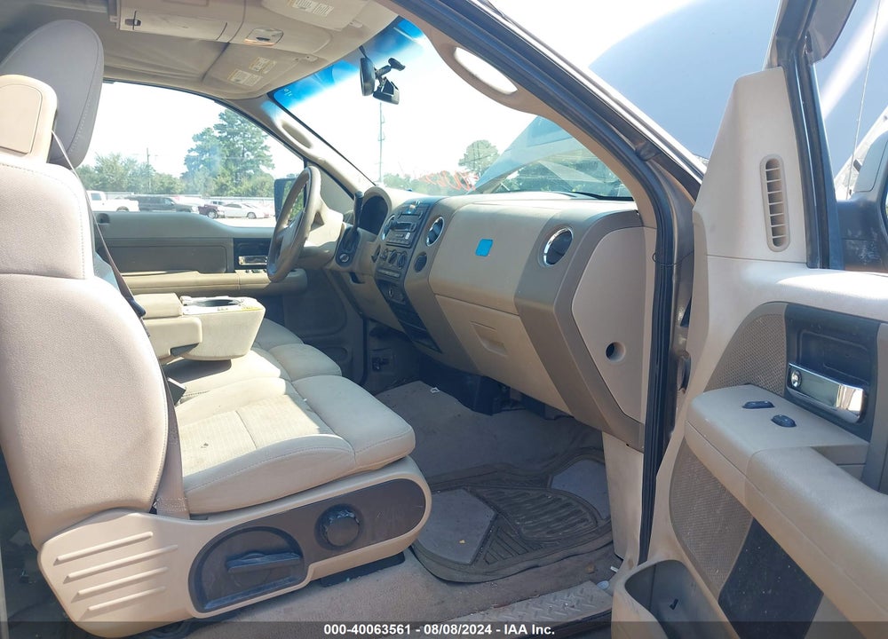 2004 FORD F-150 STX/XLT VIN: 1FTRX02W44KA05670