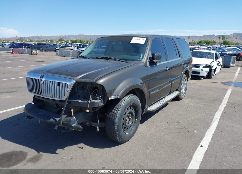 2005 LINCOLN NAVIGATOR VIN: 5LMFU27585LJ05265