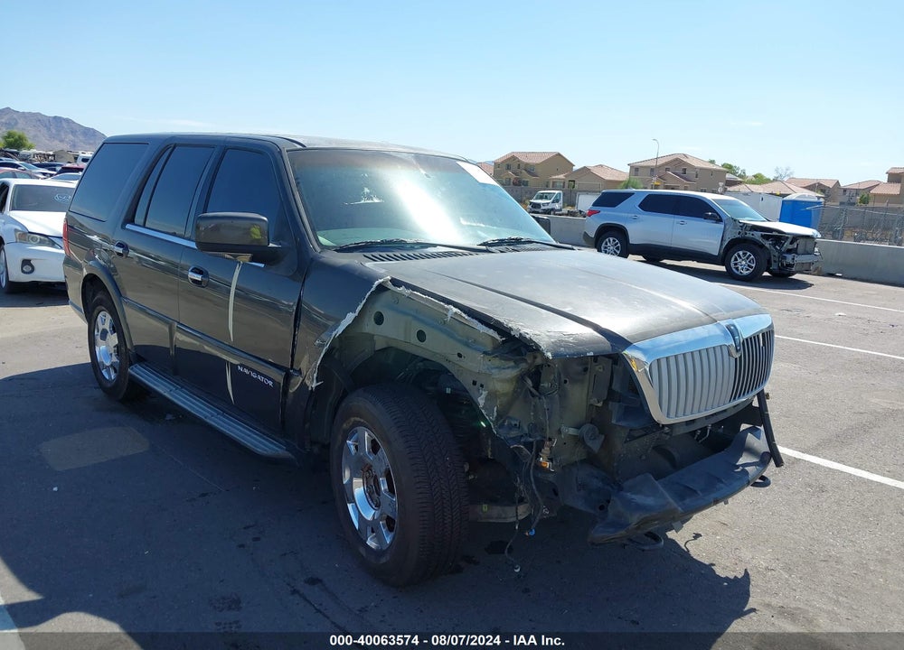 2005 LINCOLN NAVIGATOR VIN: 5LMFU27585LJ05265