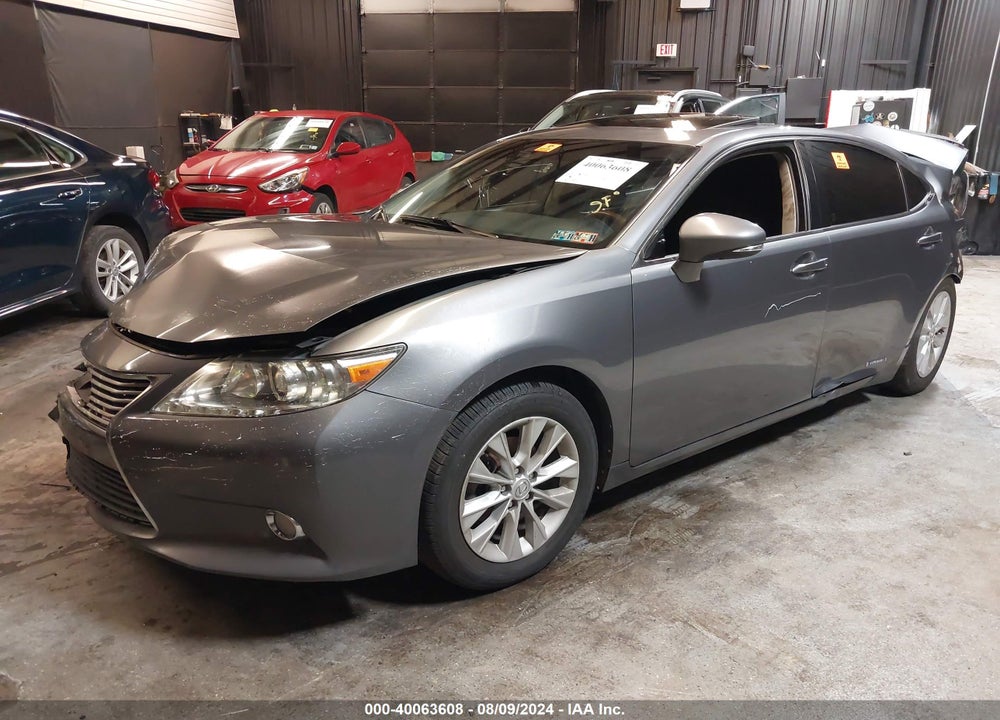 2013 LEXUS ES 300H VIN: JTHBW1GG3D2013849