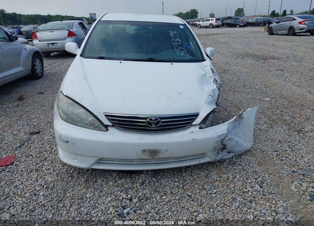 2005 TOYOTA CAMRY LE/XLE/SE VIN: 4T1BE32K65U559378