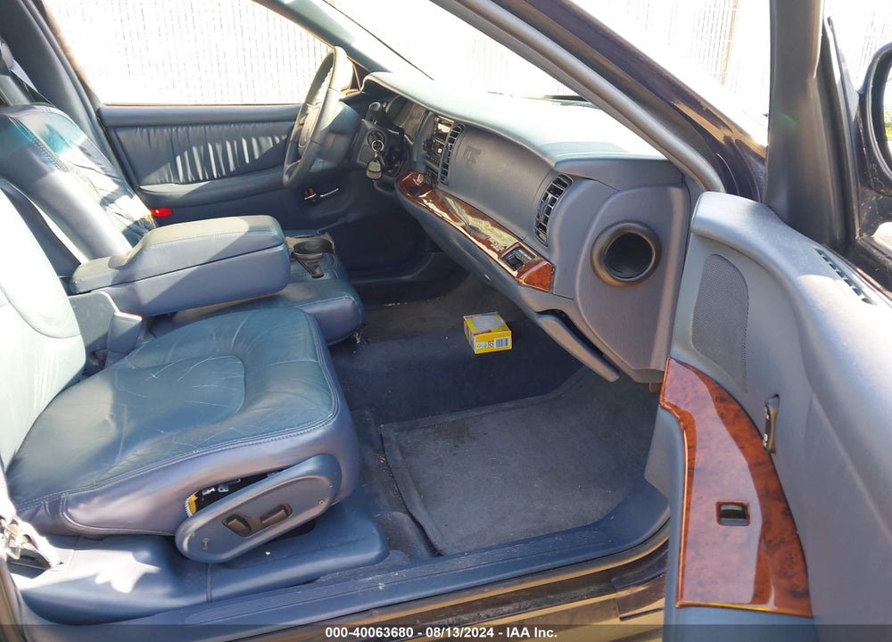1998 BUICK PARK AVENUE VIN: 1G4CW52K7W4627184