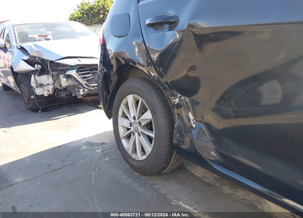 2015 VOLKSWAGEN GOLF TSI S 4-DOOR VIN: 3VW217AU8FM093840