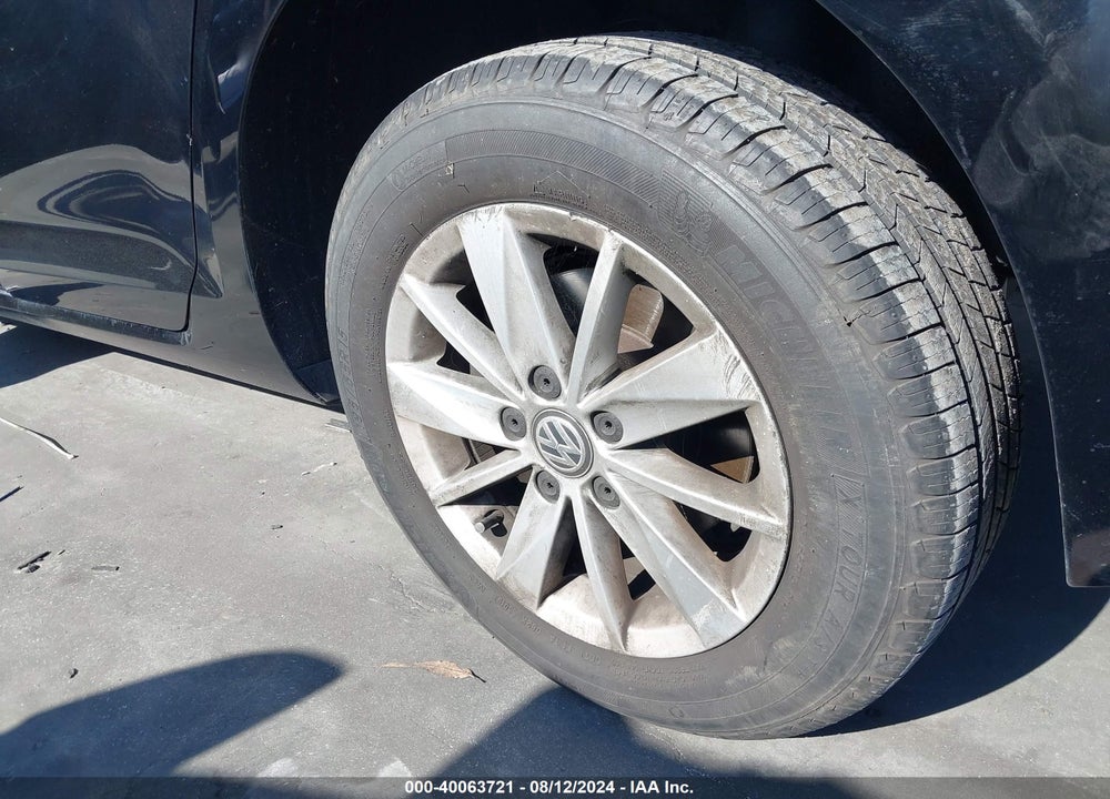 2015 VOLKSWAGEN GOLF TSI S 4-DOOR VIN: 3VW217AU8FM093840