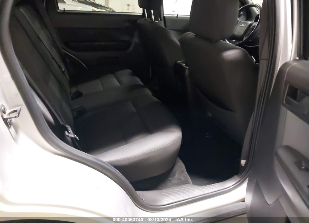 2010 FORD ESCAPE XLT VIN: 1FMCU0DG4AKD17578