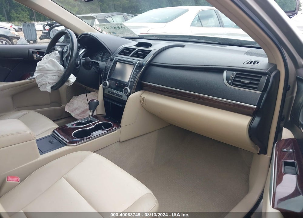 2014 TOYOTA CAMRY XLE VIN: 4T1BF1FK7EU813711