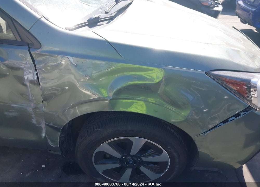 2018 SUBARU FORESTER 2.5I PREMIUM VIN: JF2SJAEC5JH578212