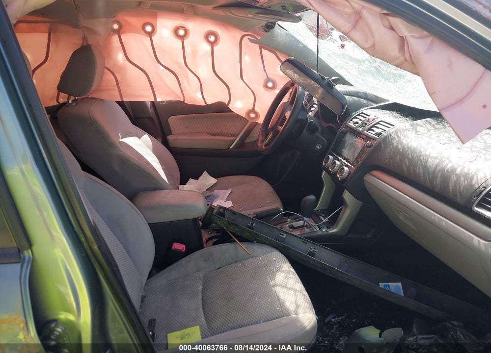 2018 SUBARU FORESTER 2.5I PREMIUM VIN: JF2SJAEC5JH578212