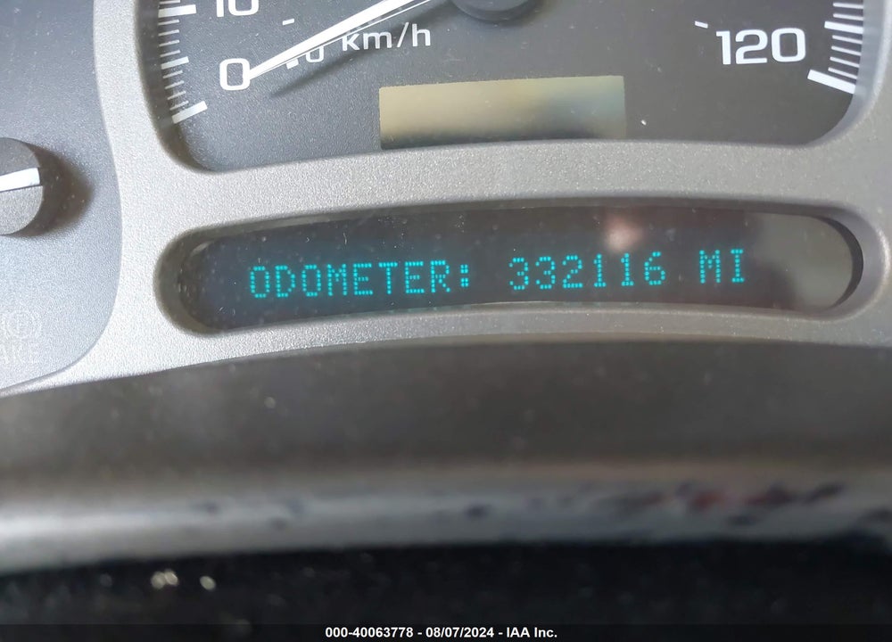 2004 GMC YUKON DENALI VIN: 1GKEK63U34J313095