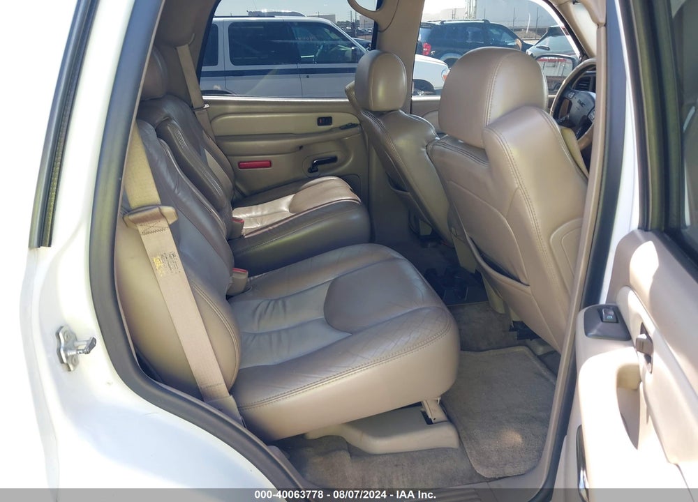 2004 GMC YUKON DENALI VIN: 1GKEK63U34J313095
