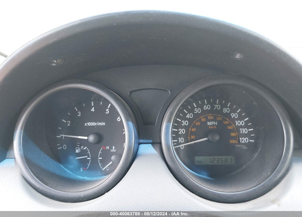 2005 CHEVROLET AVEO LS VIN: KL1TD526X5B346673