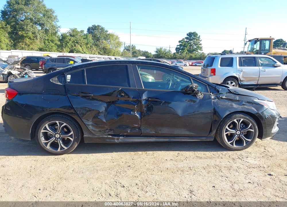 2019 CHEVROLET CRUZE LT VIN: 1G1BE5SM6K7141231