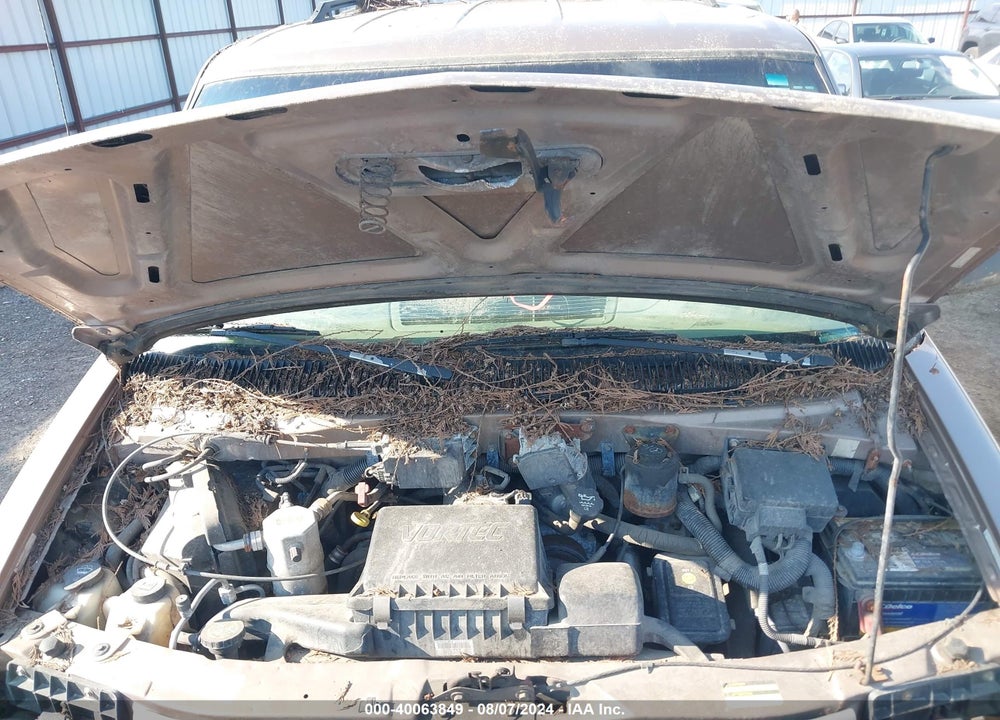 2004 CHEVROLET ASTRO VIN: 1GNEL19X44B128553