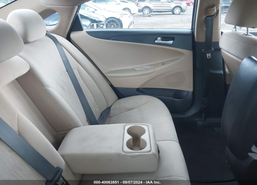 2013 HYUNDAI SONATA GLS VIN: 5NPEB4AC6DH548822