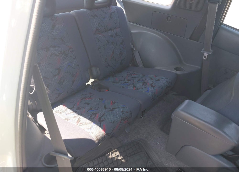 1997 TOYOTA RAV4 VIN: JT3XP10V5V0005699
