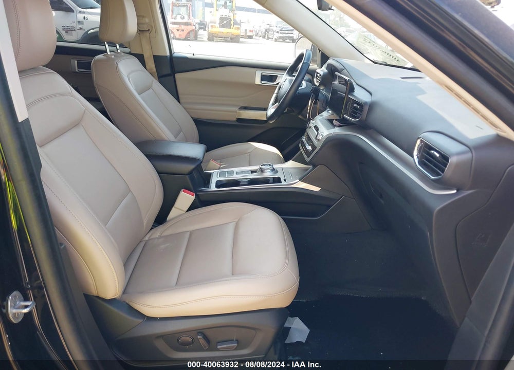 2022 FORD EXPLORER XLT VIN: 1FMSK7DH4NGC27682